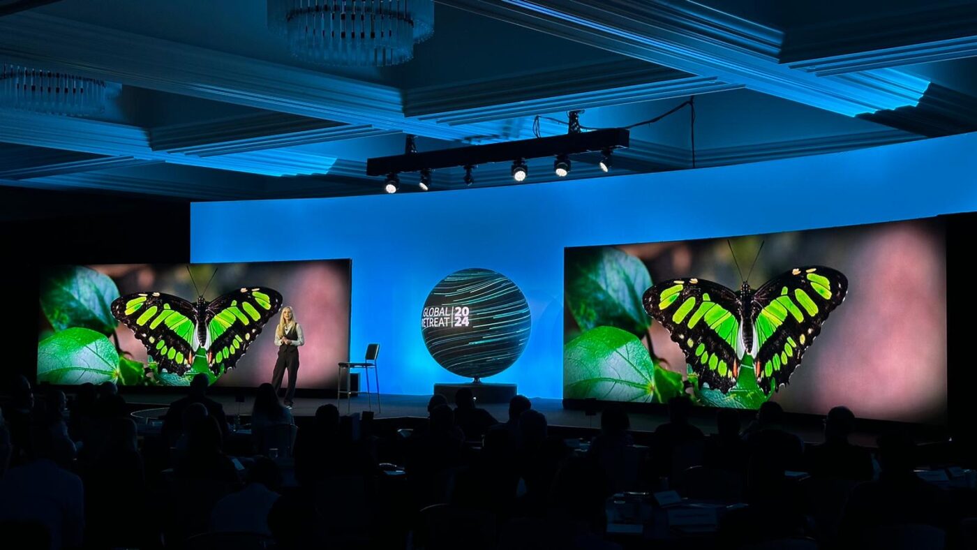 Video wall rental near me with on-site setup and full crew for corporate conference event